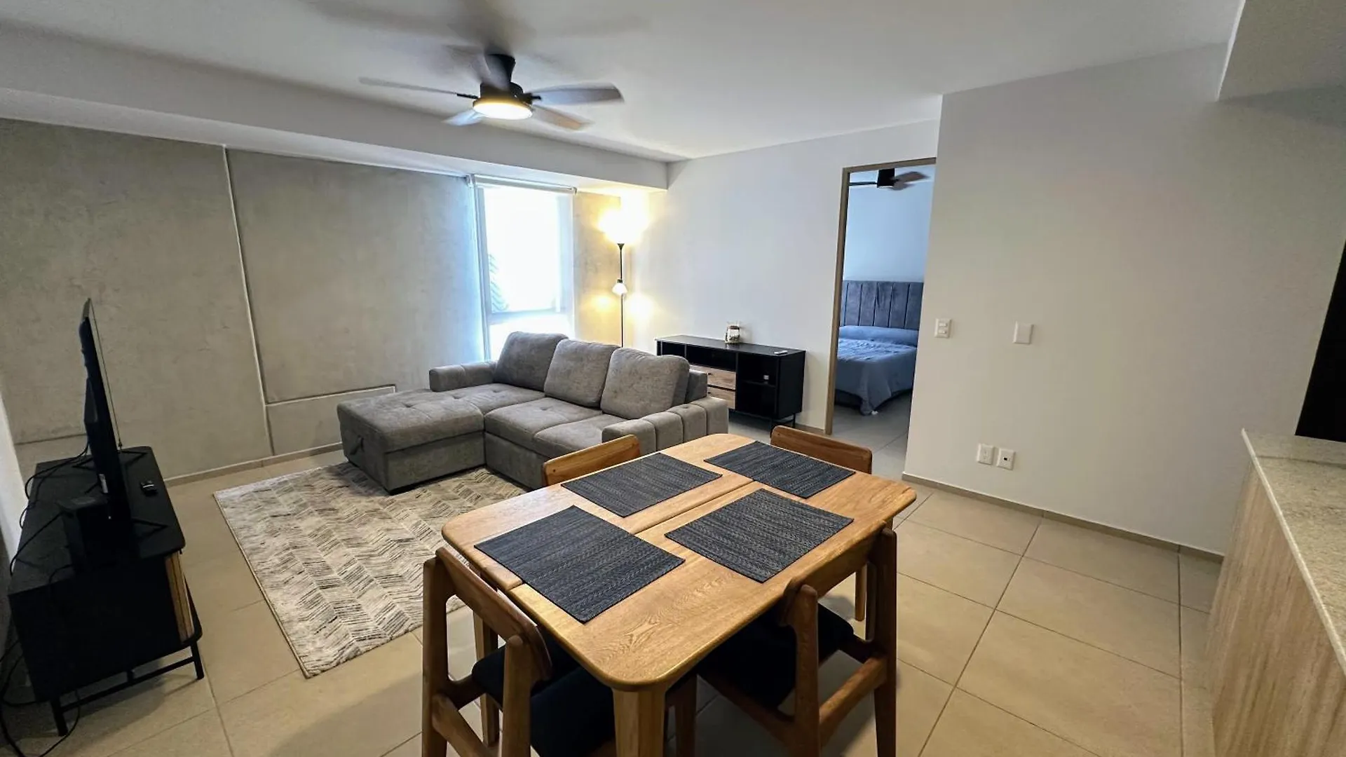 Cozy Apartment Close To The Telmex Auditorium Guadalajara